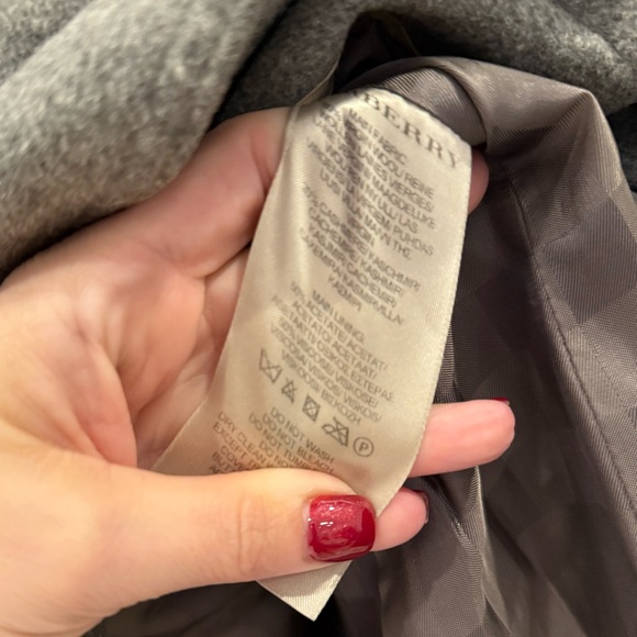 Burberry Grey Wool Chelsea Coat - Picture 8 of 9